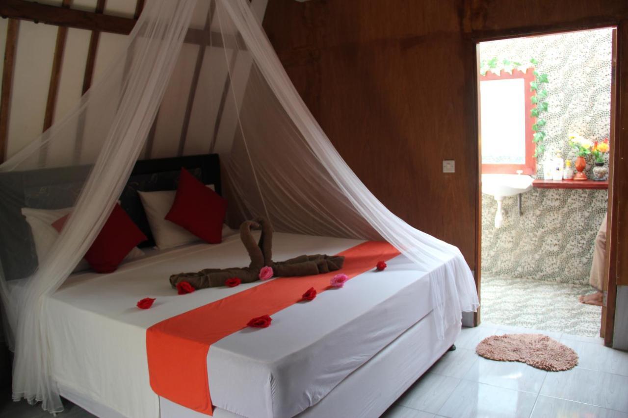 Mirna Homestay Νησιά Γκίλι Εξωτερικό φωτογραφία