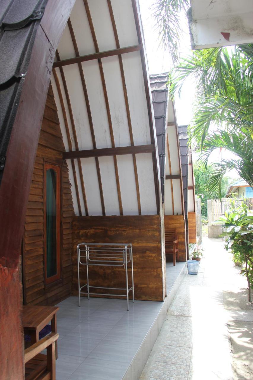 Mirna Homestay Νησιά Γκίλι Εξωτερικό φωτογραφία